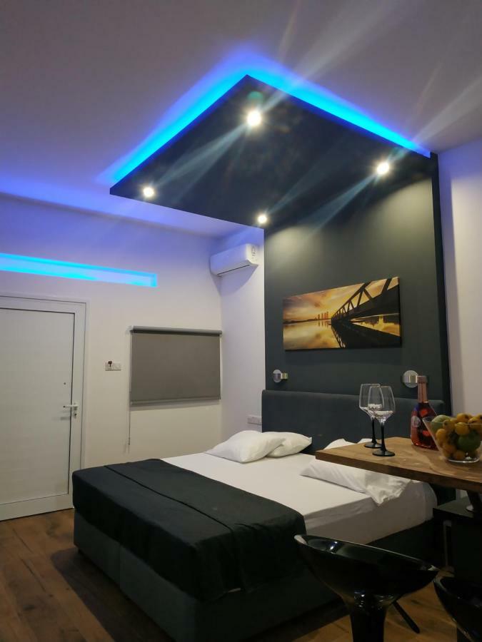 Takis Apartments 아이아 나파 외부 사진